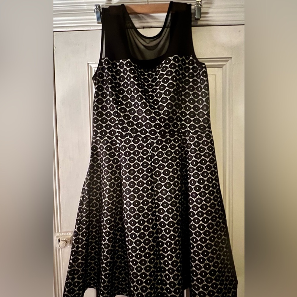 Enfocus Studio Fit & Flare Retro Style Black Dresss